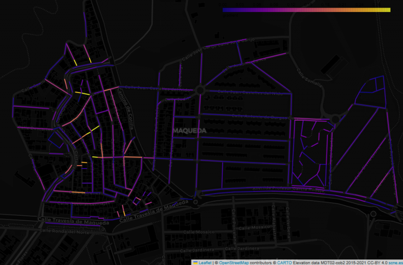 Map of the Maqueda barrio in Malaga, showing streets colour-coded by estimated gradient, on a dark background